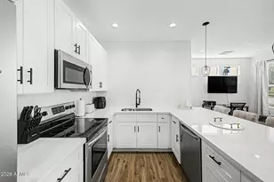 3753 E Polk St, Phoenix, AZ 85008 - Photo 9