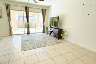 273 E Lantana Dr, Chandler, AZ 85286 - Photo 3