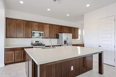 25076 N 77th Drive, Peoria, AZ 85383 - Photo 5