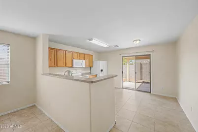 2282 E Meadow Chase Drive, San Tan Valley, AZ 85140 - Photo 9