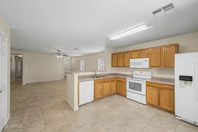 2282 E Meadow Chase Drive, San Tan Valley, AZ 85140 - Photo 11