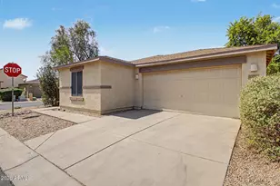 2282 E Meadow Chase Dr, San Tan Valley, AZ 85140 - Photo 3