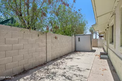 2133 W Adams Street #2, Phoenix, AZ 85009 - Photo 5