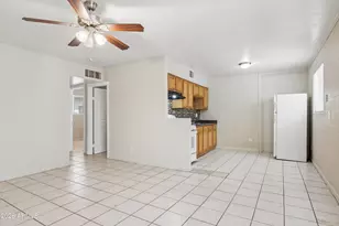 2133 W Adams St, Phoenix, AZ 85009 - Photo 13