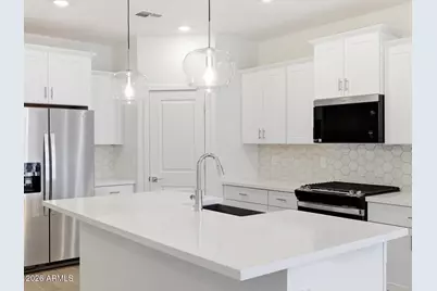 17842 W Washington Street, Goodyear, AZ 85338 - Photo 5