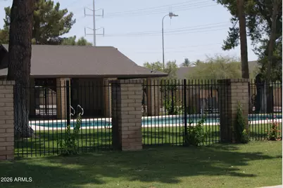 27 W Concorda Drive #101, Tempe, AZ 85282 - Photo 5