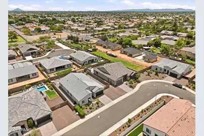 7527 N 84th Avenue, Glendale, AZ 85305 - Photo 59