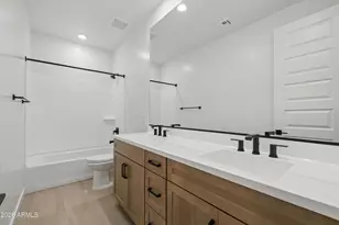 2327 N 29th St, Phoenix, AZ 85008 - Photo 43