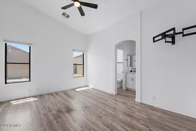 8927 W Shaw Butte Drive, Peoria, AZ 85345 - Photo 23
