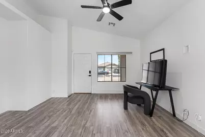 8927 W Shaw Butte Drive, Peoria, AZ 85345 - Photo 7