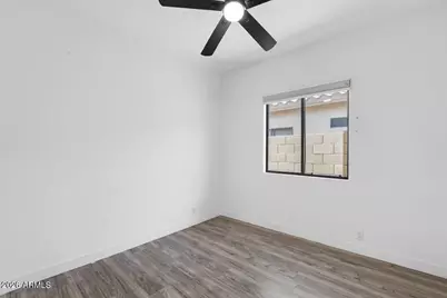 8927 W Shaw Butte Drive, Peoria, AZ 85345 - Photo 17