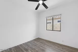 8927 W Shaw Butte Dr, Peoria, AZ 85345 - Photo 17