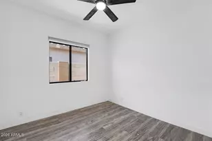 8927 W Shaw Butte Dr, Peoria, AZ 85345 - Photo 19