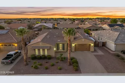 18372 W Paradise Lane, Surprise, AZ 85388 - Photo 13
