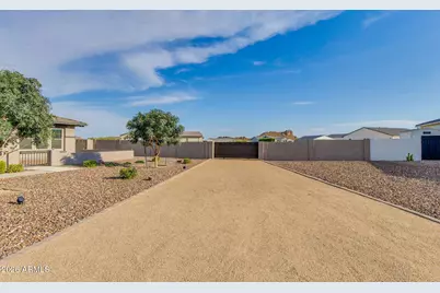 223 W Fairfield Street, San Tan Valley, AZ 85143 - Photo 47