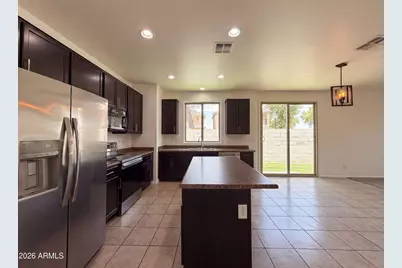 7730 W Giles Road, Phoenix, AZ 85035 - Photo 9