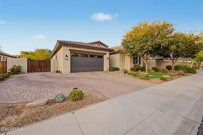 15680 W Desert Flower Drive, Goodyear, AZ 85395 - Photo 3