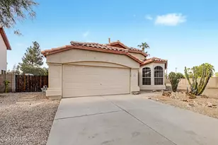 1566 E Cheyenne St, Gilbert, AZ 85296 - Photo 3