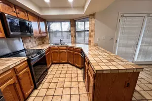 16640 N 29th Dr, Phoenix, AZ 85053 - Photo 13