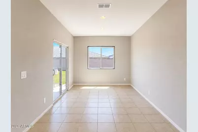 43755 W Juniper Avenue, Maricopa, AZ 85138 - Photo 5