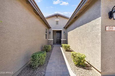 189 W Hackberry Avenue, San Tan Valley, AZ 85140 - Photo 5
