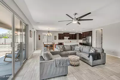 189 W Hackberry Avenue, San Tan Valley, AZ 85140 - Photo 11