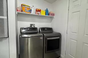 5747 W Missouri Ave, Glendale, AZ 85301 - Photo 9