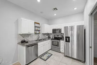 2101 S Yellow Wood -- #81, Mesa, AZ 85209 - Photo 3