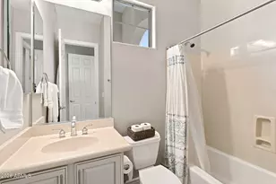 41702 N Signal Hill Ct, Phoenix, AZ 85086 - Photo 35