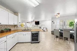 2370 E Peach Tree Dr, Chandler, AZ 85249 - Photo 9