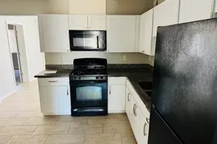2915 W Montecito Ave, Phoenix, AZ 85017 - Photo 3