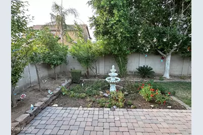 10800 W Cottontail Lane, Peoria, AZ 85383 - Photo 29