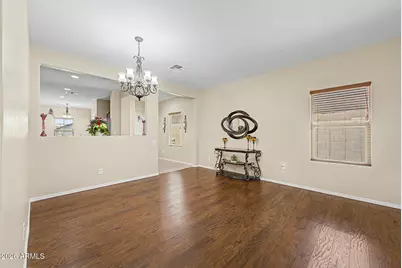 10800 W Cottontail Lane, Peoria, AZ 85383 - Photo 9