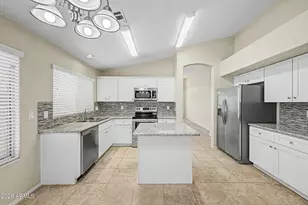 3900 E Tremaine Ave, Gilbert, AZ 85234 - Photo 9