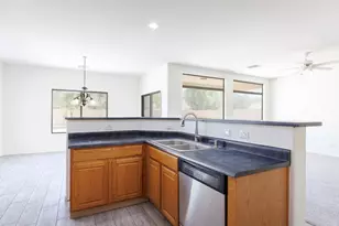 44352 W Juniper Ave, Maricopa, AZ 85138 - Photo 23