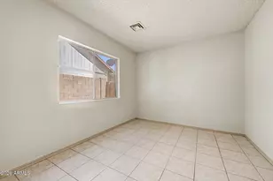 818 W Oraibi Dr, Phoenix, AZ 85027 - Photo 15