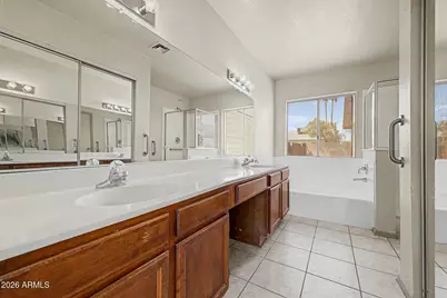 818 W Oraibi Drive, Phoenix, AZ 85027 - Photo 13