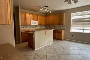 43339 W Rio Bravo Dr, Maricopa, AZ 85138 - Photo 7