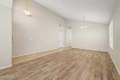 2424 N 125th Drive, Avondale, AZ 85392 - Photo 5