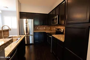 124 N California St, Chandler, AZ 85225 - Photo 1