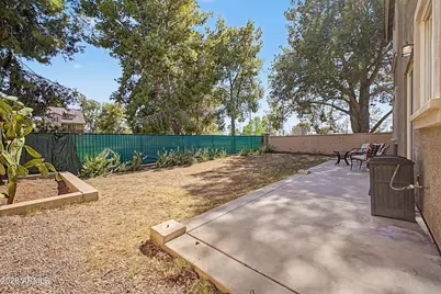 2101 E Sunland Avenue, Phoenix, AZ 85040 - Photo 15