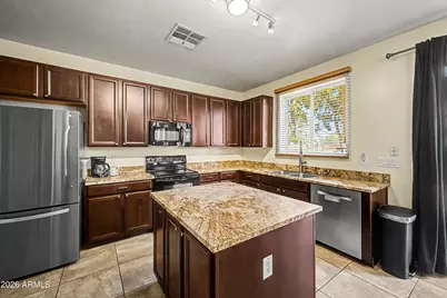 2101 E Sunland Avenue, Phoenix, AZ 85040 - Photo 5