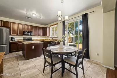 2101 E Sunland Avenue, Phoenix, AZ 85040 - Photo 3