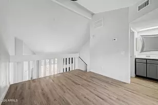 4240 N Longview Ave, Phoenix, AZ 85014 - Photo 11