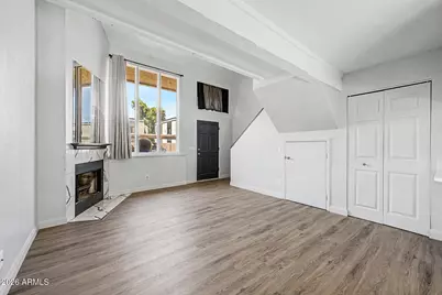4240 N Longview Avenue #9, Phoenix, AZ 85014 - Photo 3