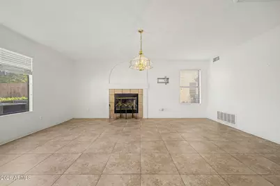 2031 E Parkside Lane, Phoenix, AZ 85024 - Photo 11