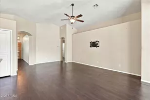 4034 W Chisum Trail, Phoenix, AZ 85083 - Photo 7