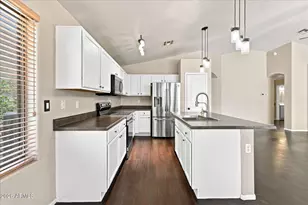 4034 W Chisum Trail, Phoenix, AZ 85083 - Photo 15