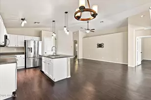 4034 W Chisum Trail, Phoenix, AZ 85083 - Photo 13