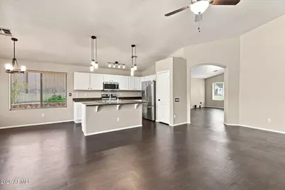 4034 W Chisum Trail, Phoenix, AZ 85083 - Photo 11